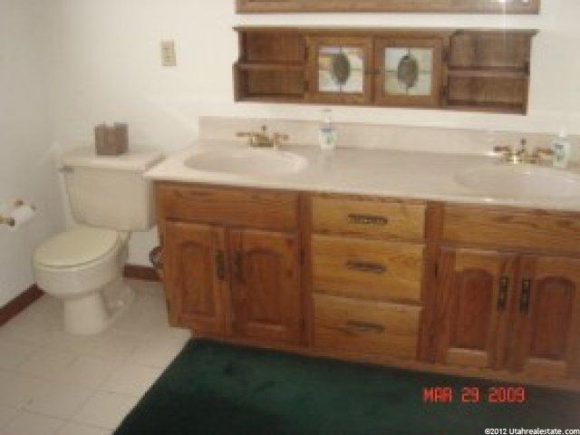 11613 Worthington Ct, Sandy, UT 84092 — photo 7