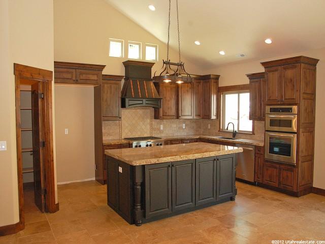 2596 Fairway Cir, Bountiful, UT 84010 — photo 4