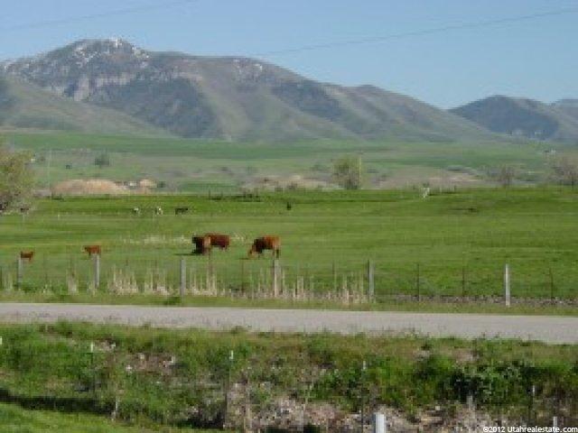 283 E 400 S, Hyrum, UT 84319 — photo 2