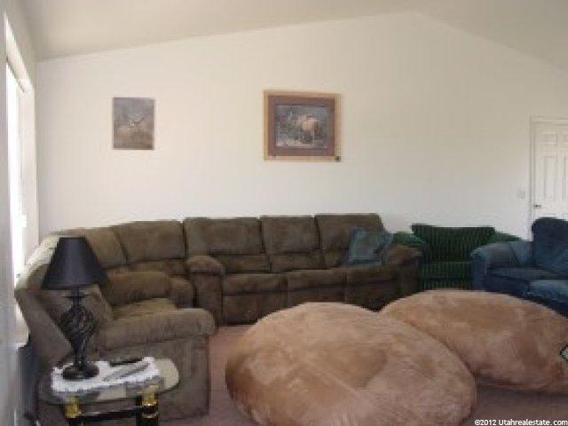 283 E 400 S, Hyrum, UT 84319 — photo 3