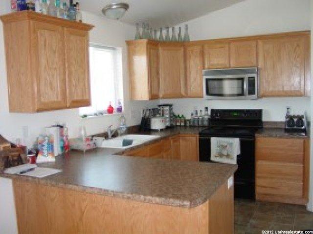 283 E 400 S, Hyrum, UT 84319 — photo 4