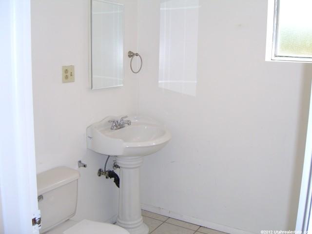 469 N 100 E, Kaysville, UT 84037 — photo 8