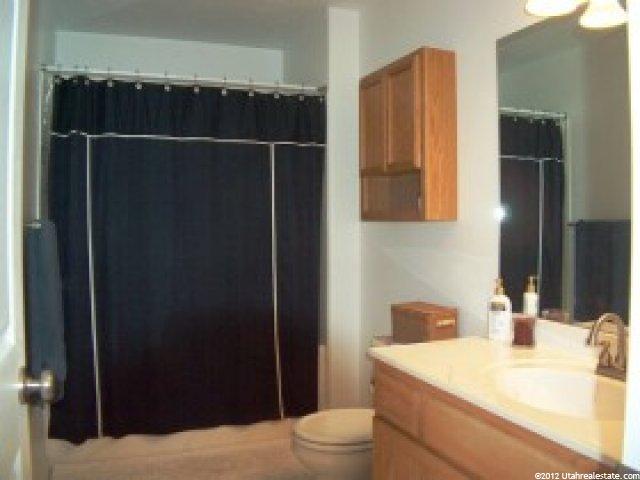 2961 W 2300 N, Clinton, UT 84015 — photo 8