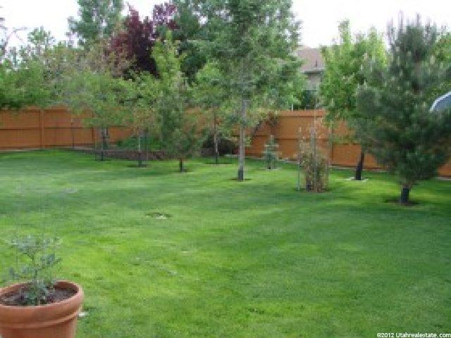 2690 N 1700 E, Layton, UT 84040 — photo 4