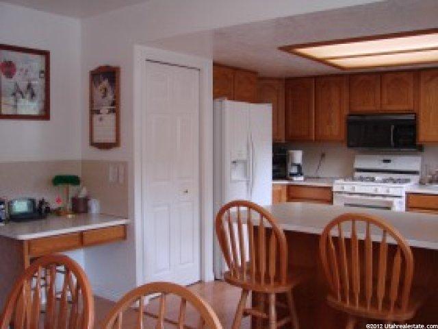2690 N 1700 E, Layton, UT 84040 — photo 7