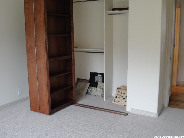 625 S Edgewood Dr E, North Salt Lake, UT 84054 — photo 3
