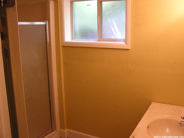 208 E 600 N, Kaysville, UT 84037 — photo 12