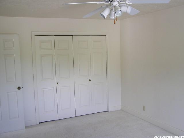 208 E 600 N, Kaysville, UT 84037 — photo 8