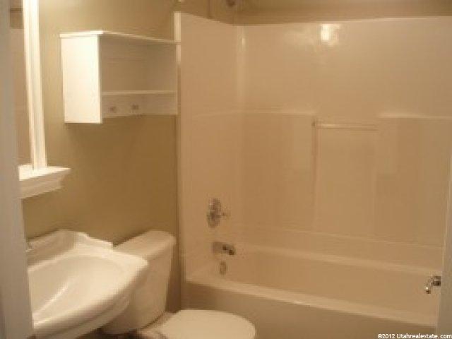 1070 N 175 E, Layton, UT 84041 — photo 7