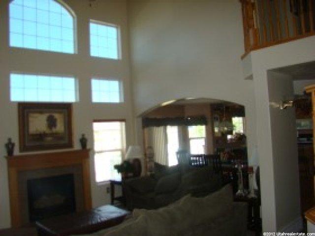 1964 S 350 E, Clearfield, UT 84015 — photo 4