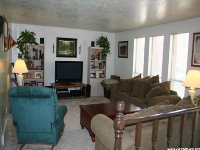 1591 N 1600 W, Clinton, UT 84015 — photo 4
