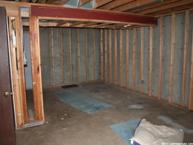 1591 N 1600 W, Clinton, UT 84015 — photo 8