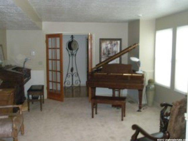 6103 S Sharon Cir E, South Ogden, UT 84403 — photo 3