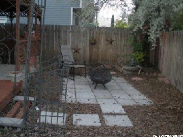 860 Clover Cir, Ogden, UT 84404 — photo 2