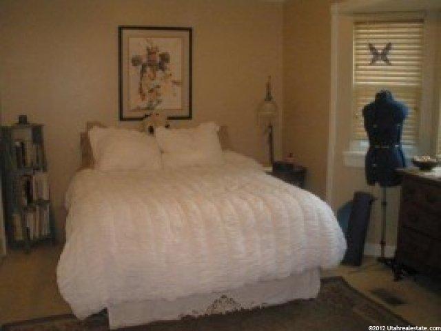860 Clover Cir, Ogden, UT 84404 — photo 5
