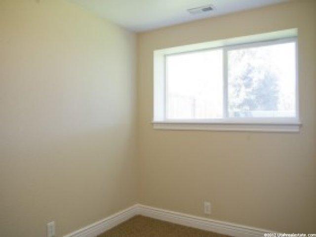 8480 S 1575 E, Sandy, UT 84093 — photo 12