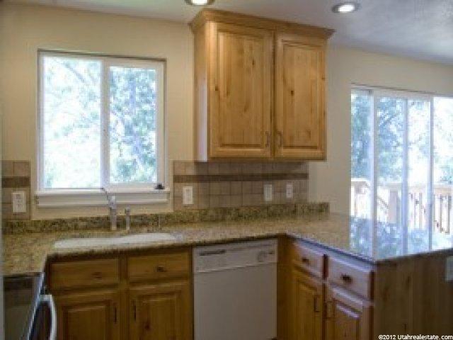 8480 S 1575 E, Sandy, UT 84093 — photo 7