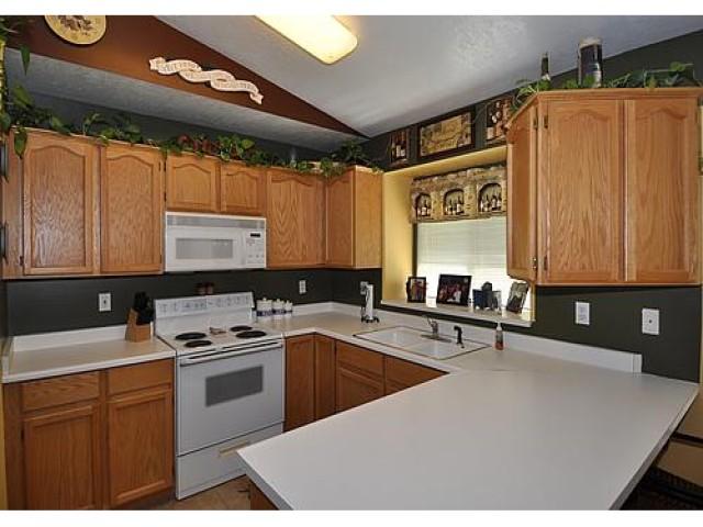 8457 S 935 E, Sandy, UT 84094 — photo 6