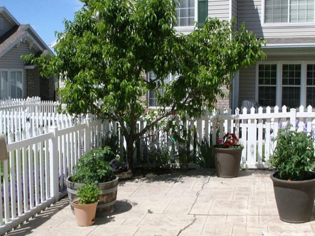 137 W 275 N, Centerville, UT 84014 — photo 8