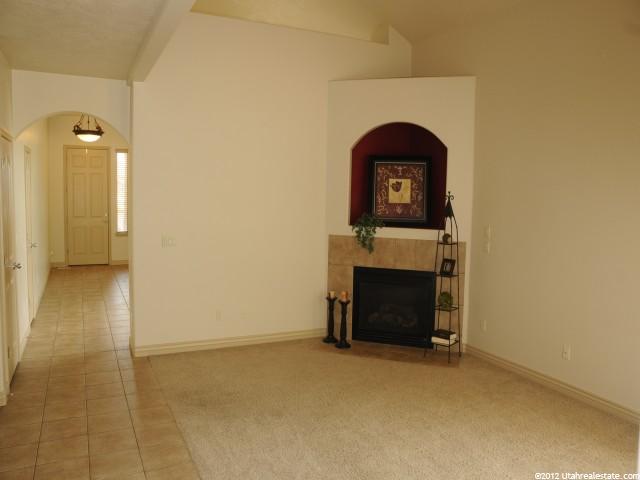296 E Red Leaf Dr, Draper, UT 84020 — photo 3