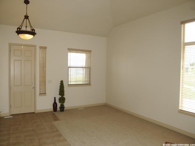 296 E Red Leaf Dr, Draper, UT 84020 — photo 4