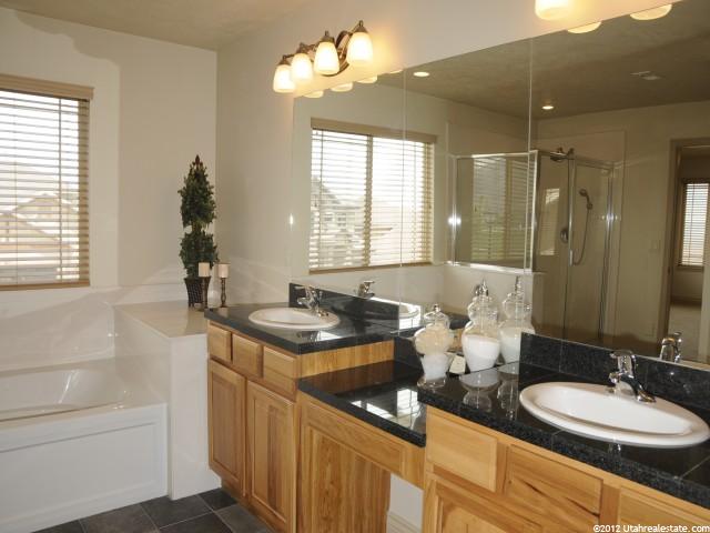 296 E Red Leaf Dr, Draper, UT 84020 — photo 9