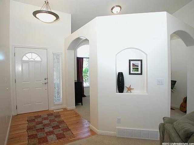 322 E 2025 S, Clearfield, UT 84015 — photo 2