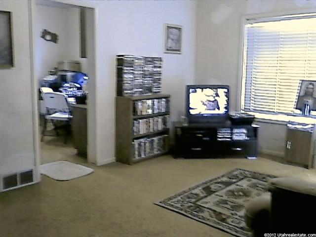69 S 100 E, Hyrum, UT 84319 — photo 5