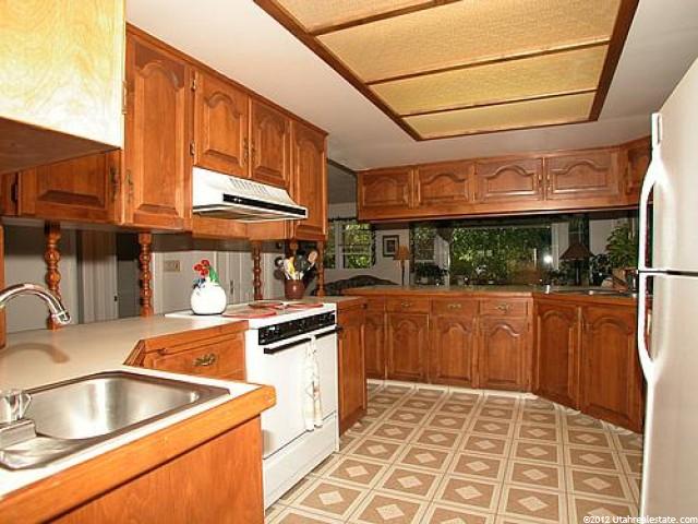1656 E 1030 N, Logan, UT 84341 — photo 3