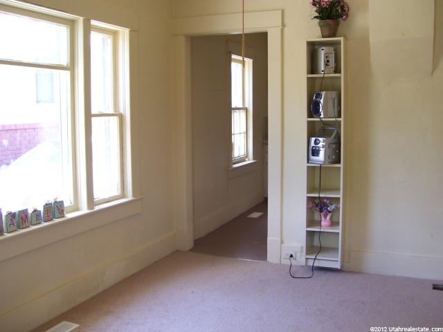 3287 S Adams Ave E, Ogden, UT 84403 — photo 2