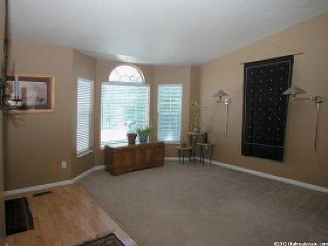 1365 N 100 W, Layton, UT 84041 — photo 3