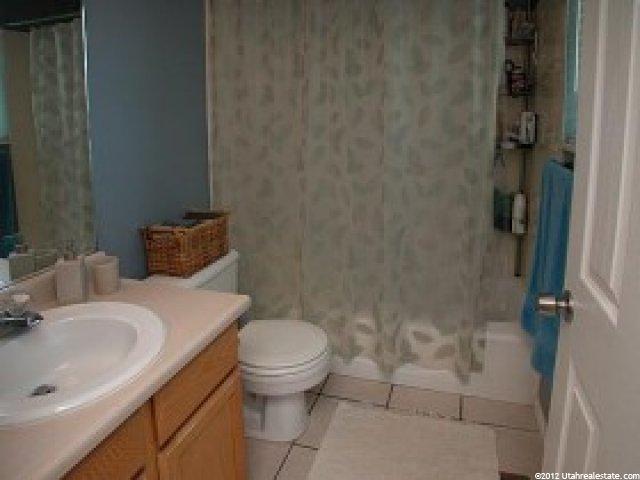 1365 N 100 W, Layton, UT 84041 — photo 6