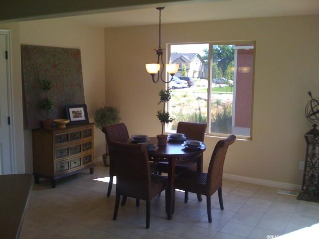 2524 Laurel St, West Haven, UT 84401 — photo 6