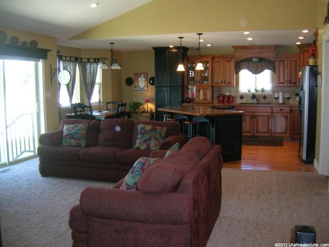 609 N 50 E, Smithfield, UT 84335 — photo 2