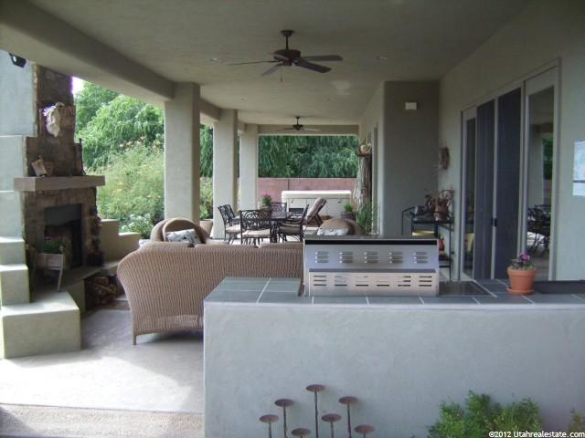 991 Mulberry Dr, Bloomington, UT 84790 — photo 8