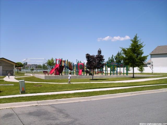 599 E 2200 S, Clearfield, UT 84015 — photo 9