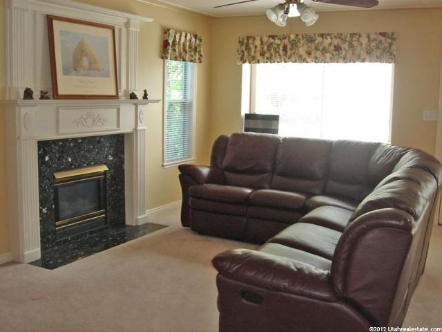708 S 200 W, Orem, UT 84058 — photo 3