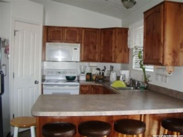 486 N Madison Ave, Ogden, UT 84404 — photo 2