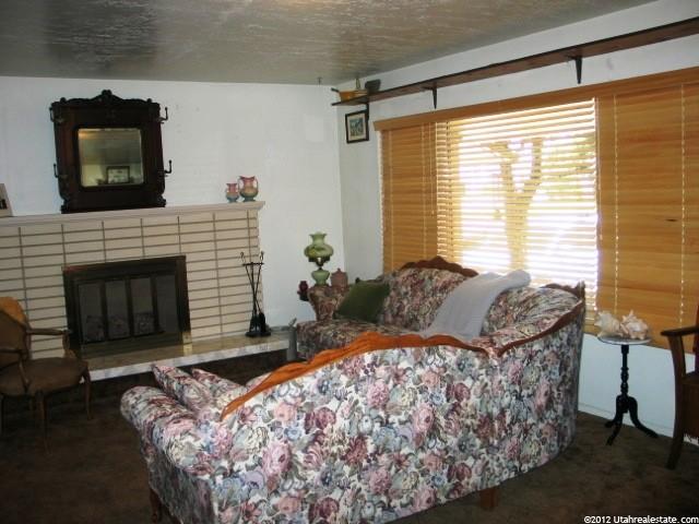 525 N 400 W, Logan, UT 84321 — photo 9