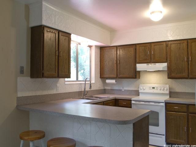 970 N 600 E, Pleasant Grove, UT 84062 — photo 4