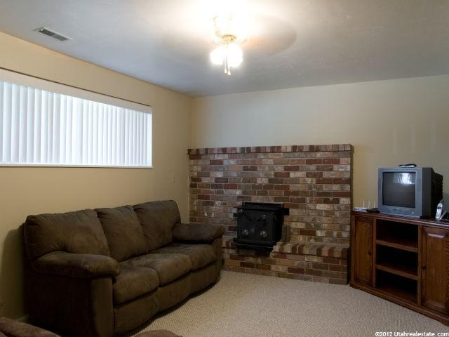 970 N 600 E, Pleasant Grove, UT 84062 — photo 9
