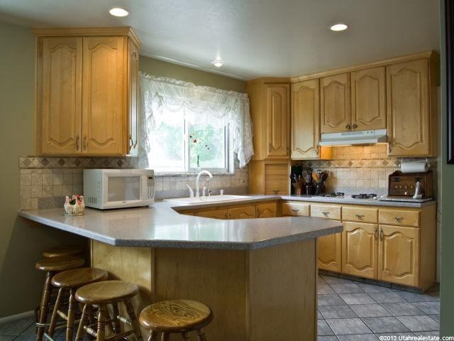 1355 N 400 E, Centerville, UT 84014 — photo 5