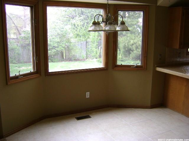 9212 Sterling Dr, Sandy, UT 84093 — photo 5