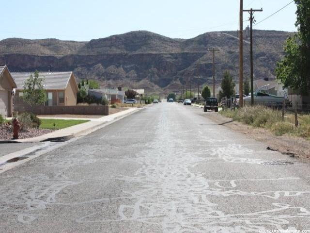 451 W 200 N, Washington County, UT 84745 — photo 6
