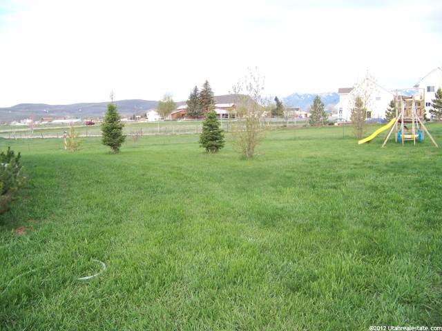 413 E St Rd, Francis, UT 84036 — photo 2