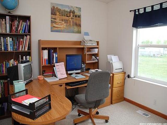 413 E St Rd, Francis, UT 84036 — photo 10