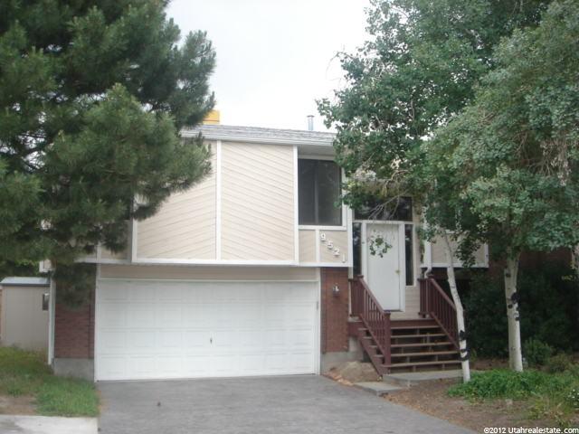 9521 S 2280 E, Sandy, UT 84092 — photo 2