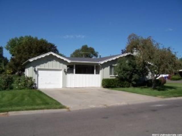 2090 E 4675 S, Holladay, UT 84117 — photo 2