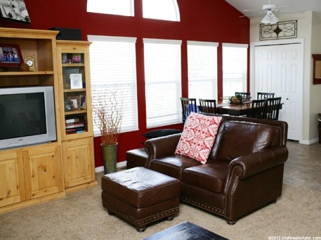 2207 N 900 W, Layton, UT 84041 — photo 4