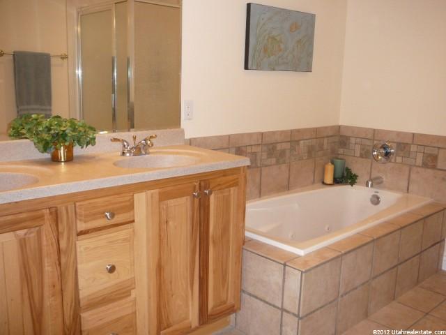 3264 S 200 W, Bountiful, UT 84010 — photo 5